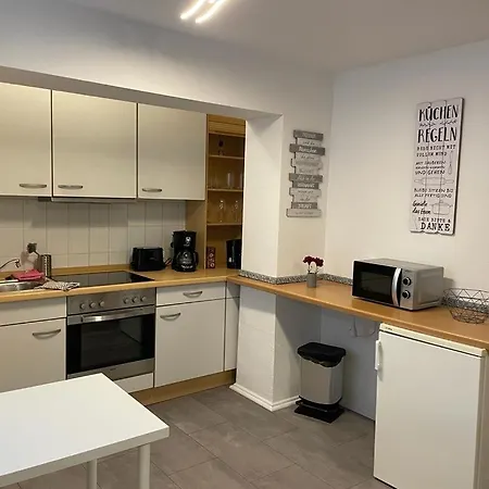 Apartment Grosse Moderne Ferienwohnung, Ruhige Innenstadtlage *